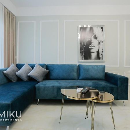 Miku Apartment - Vibrant 1Bd Apartment At Olympic Residence ติรานา ภายนอก รูปภาพ