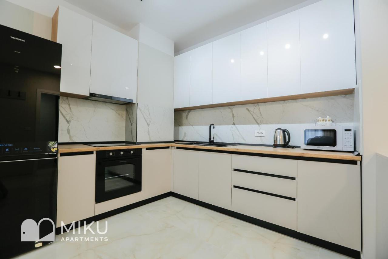 Miku Apartment - Vibrant 1Bd Apartment At Olympic Residence ติรานา ภายนอก รูปภาพ