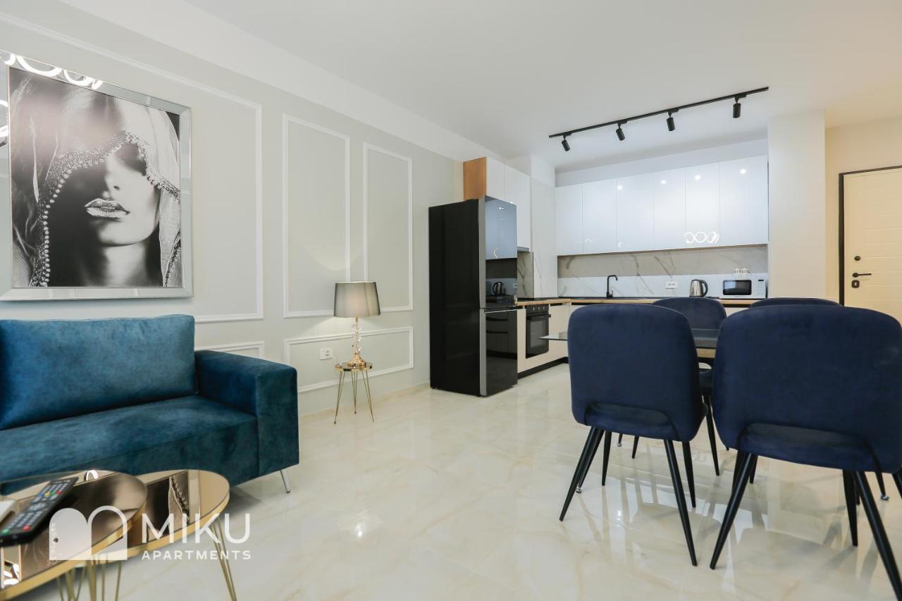 Miku Apartment - Vibrant 1Bd Apartment At Olympic Residence ติรานา ภายนอก รูปภาพ