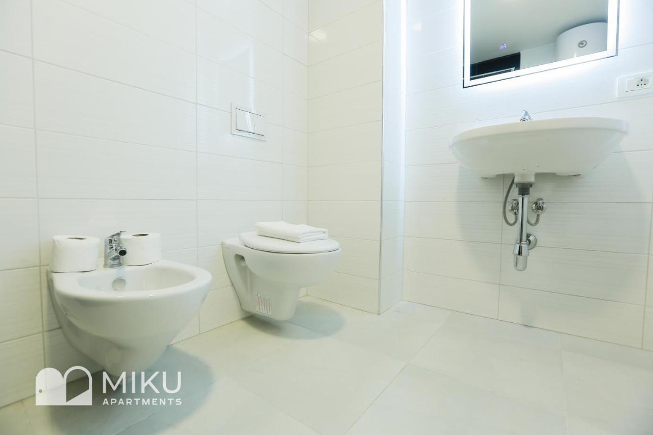 Miku Apartment - Vibrant 1Bd Apartment At Olympic Residence ติรานา ภายนอก รูปภาพ